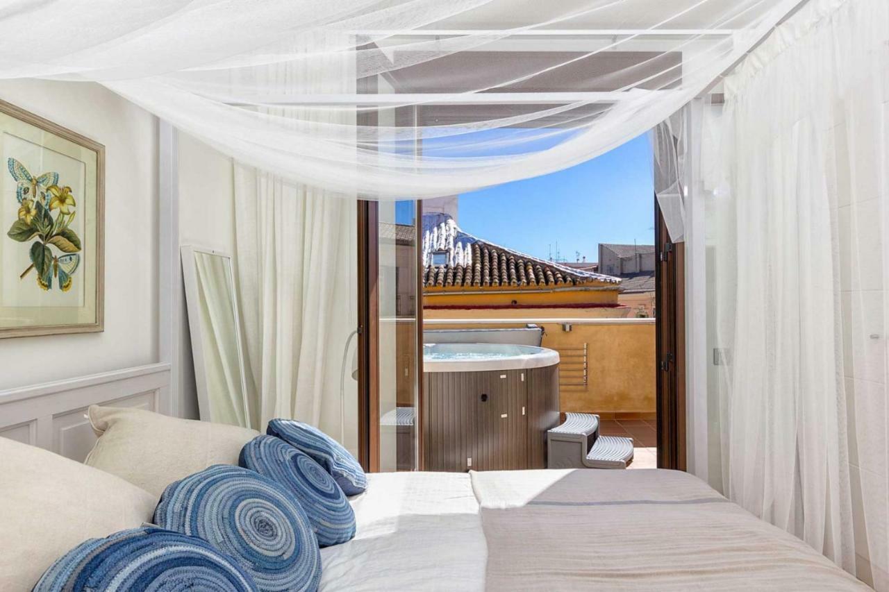 Sebastian Souviron Suites In Malaga By Solaga Holiday Homes Экстерьер фото